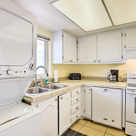 Oceanfront Cocoa Beach Condo With View Walk To Pier Exteriör bild