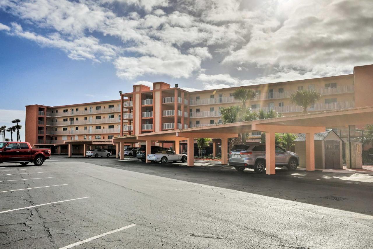 Oceanfront Cocoa Beach Condo With View Walk To Pier Exteriör bild