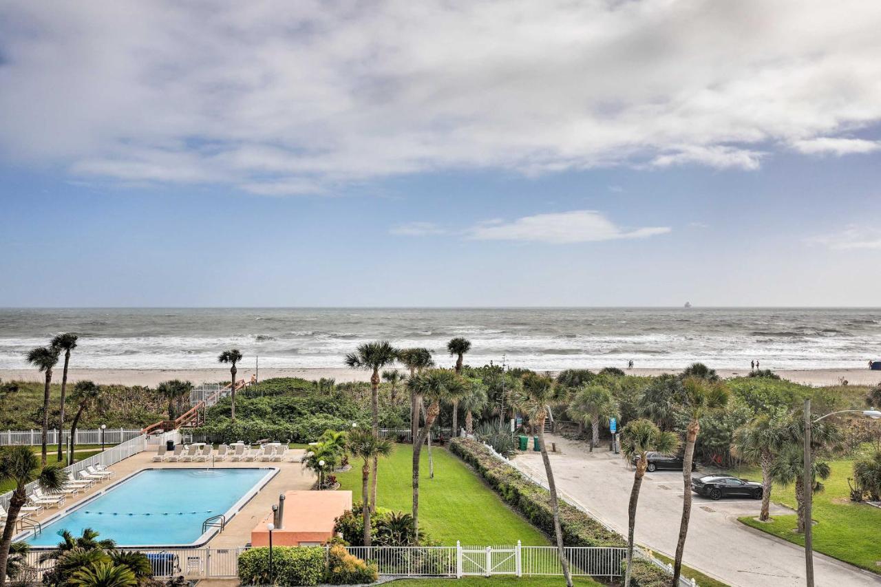 Oceanfront Cocoa Beach Condo With View Walk To Pier Exteriör bild