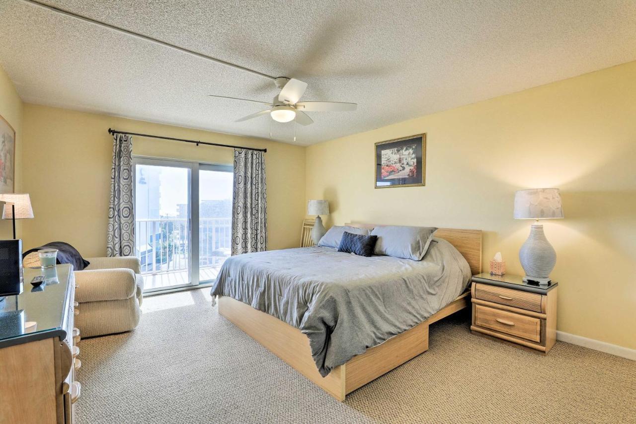 Oceanfront Cocoa Beach Condo With View Walk To Pier Exteriör bild